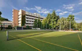 Сана Спа Хотел